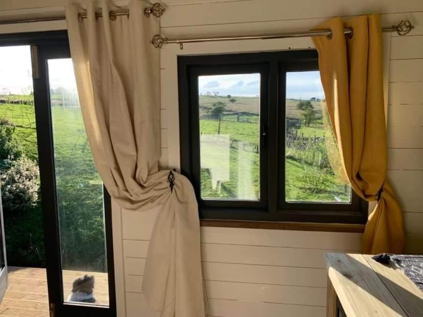 Rhodes To Serenity - Mermaid Shepherds Hut *